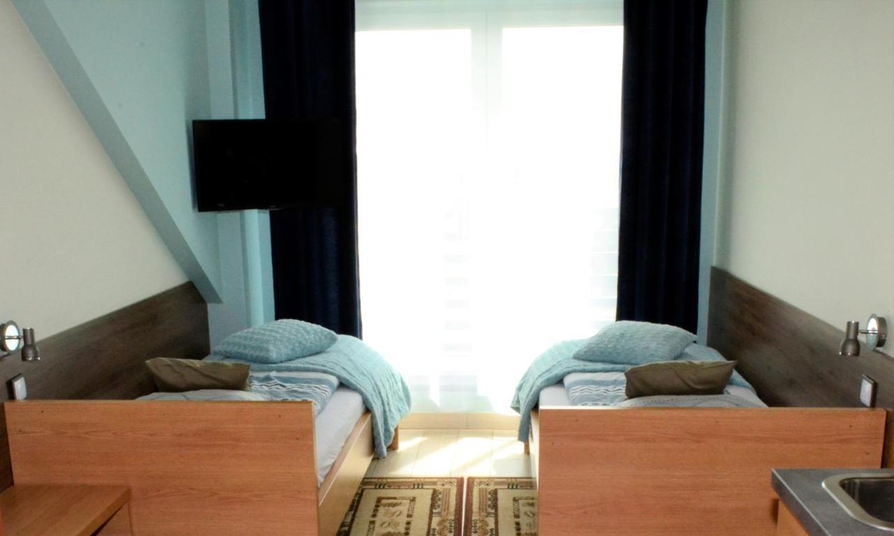 Comfort-24 Plus Słupca المظهر الخارجي الصورة