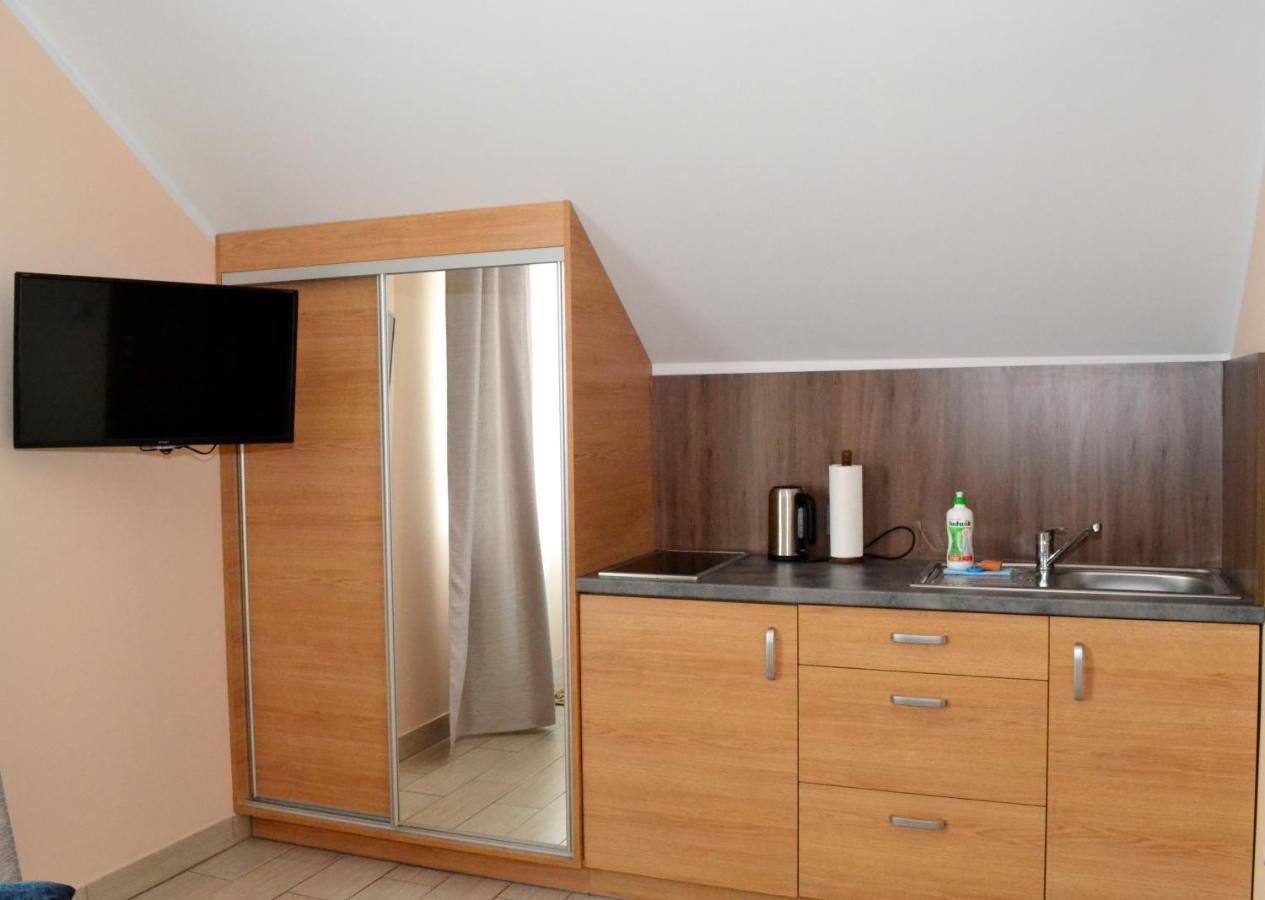 Comfort-24 Plus Słupca المظهر الخارجي الصورة